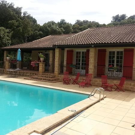 La Combe Joseph Bed & Breakfast Remoulins Bagian luar foto