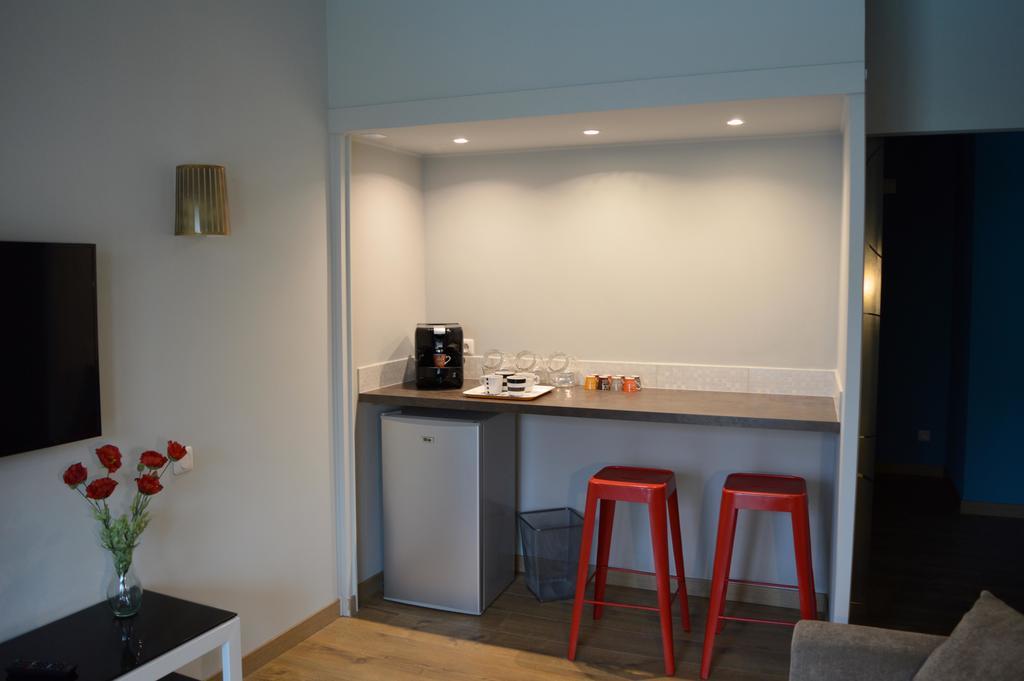 La Combe Joseph Bed & Breakfast Remoulins Ruang foto