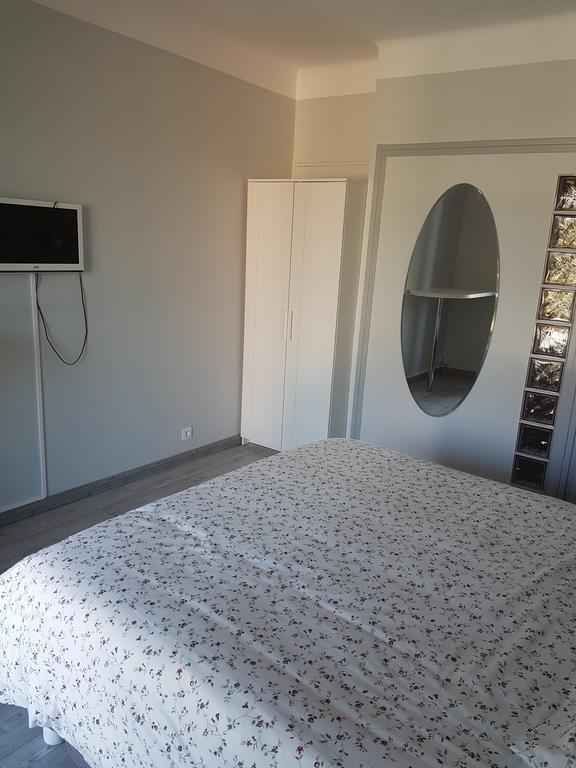 La Combe Joseph Bed & Breakfast Remoulins Bagian luar foto
