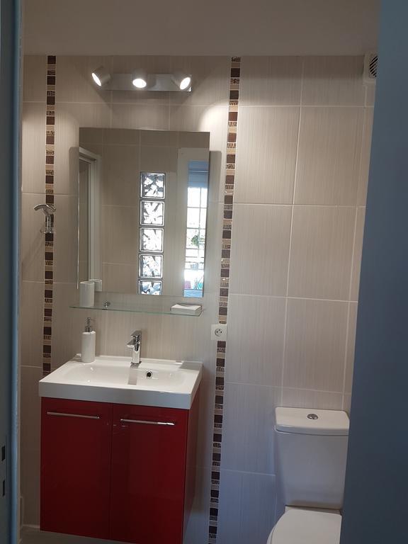 La Combe Joseph Bed & Breakfast Remoulins Bagian luar foto