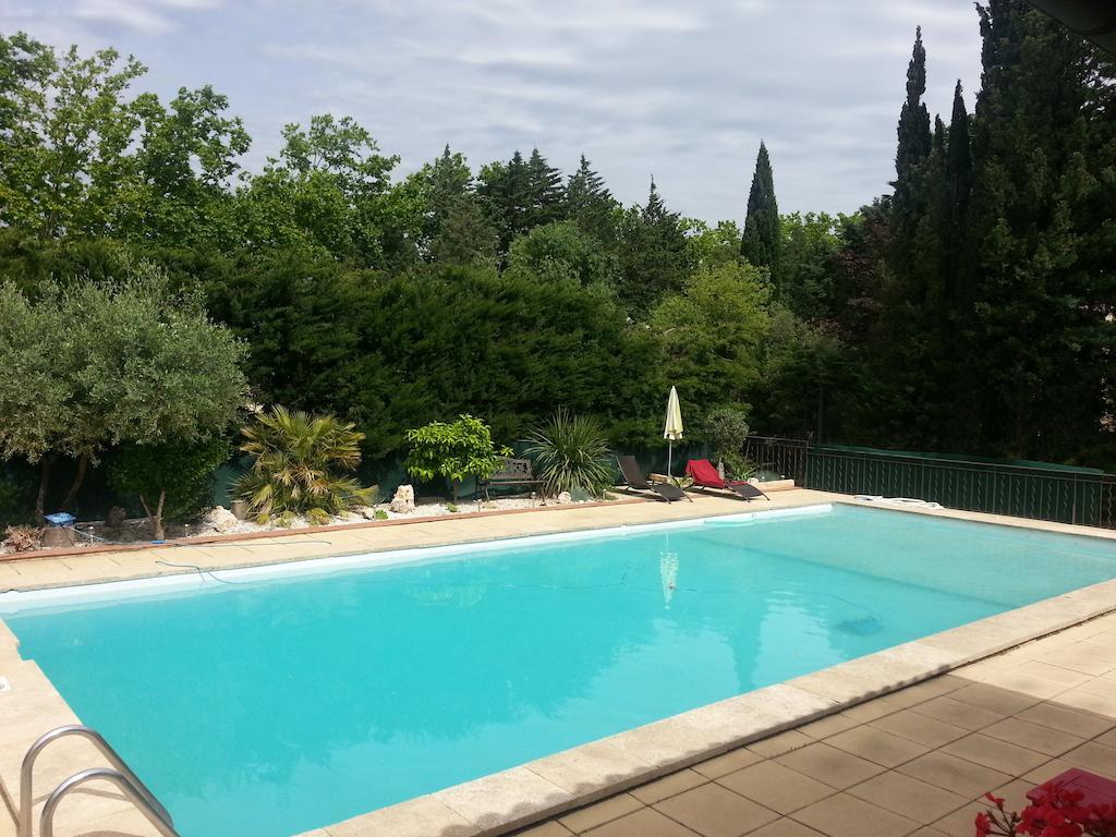 La Combe Joseph Bed & Breakfast Remoulins Bagian luar foto