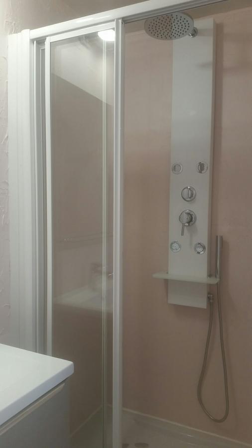 La Combe Joseph Bed & Breakfast Remoulins Bagian luar foto