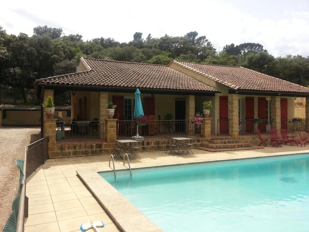 La Combe Joseph Bed & Breakfast Remoulins Bagian luar foto